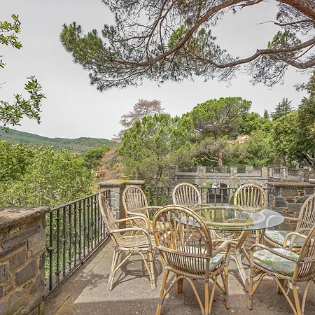 Holiday home Casa Gran Sant Quirze Safaja